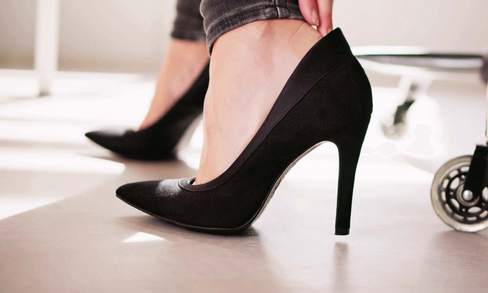 靴擦れを防ぐための効果的な方法とおすすめアイテム