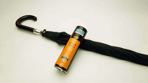 傘を長持ちさせる!防水スプレーの使い方と効果