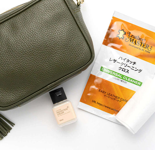 レザーバッグはイージーケアで!【レザーマスター ワイプス ユニバーサルクリーナー】
